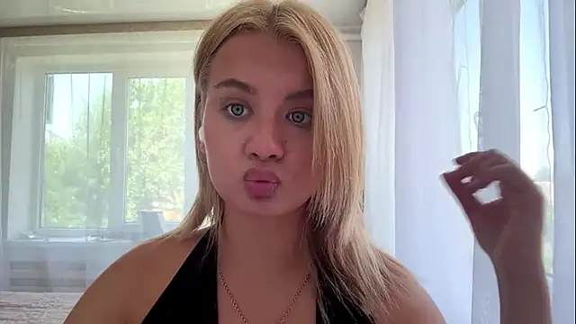 Chat +18 de Lambo_Girl11 ao vivo