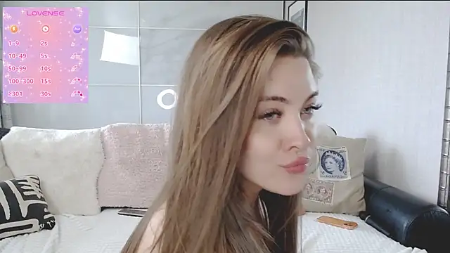 KarolinaLiss Chat XXX in diretta