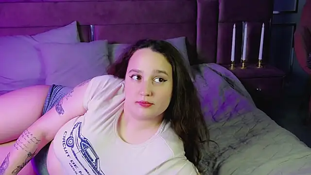 ElisonMinix live XXX chat