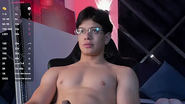 Онлайн чат XXX TonyPetrovjs