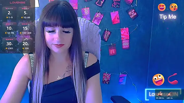 Violla_My XXX чат на живо