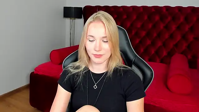 Онлайн чат XXX ElaraVoltage