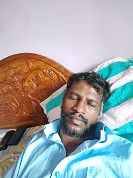 XXX chat uživo modela Paramkeerthi