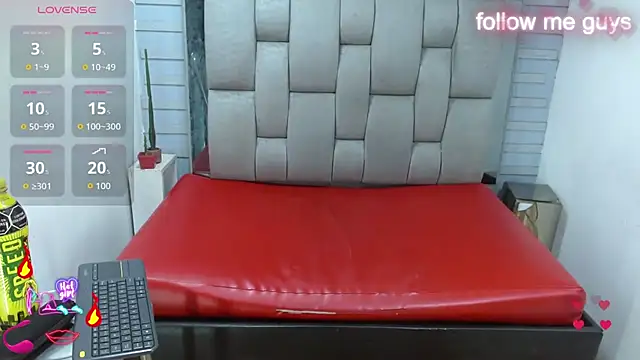 Chat XXX ao vivo de evelin_zaens