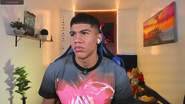 Chat XXX ao vivo de Damian_latinxxx