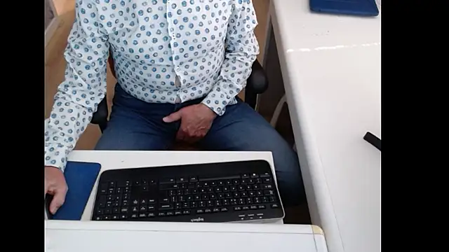Pokazy przed kamerką – dutchpornking