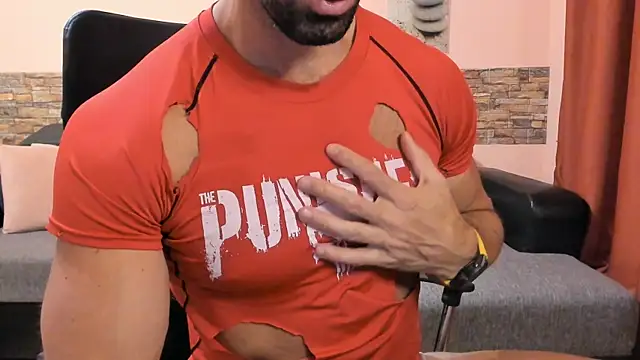 HotHunkTrainer Chat XXX live