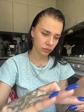 XXX chat uživo modela Queen_of_pain