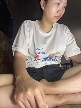 -Lyly_ 现场XXX聊天