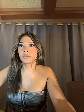 Chat +18 de hugecock_tamira ao vivo