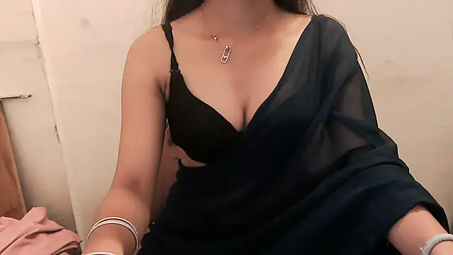 lusty_catee Chat XXX in diretta