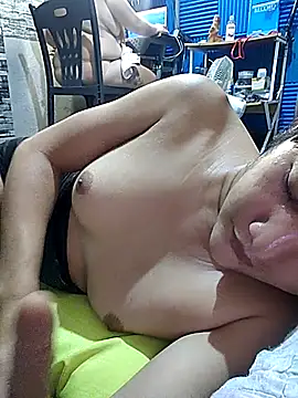 Chat +18 de BridgetteOnfire ao vivo