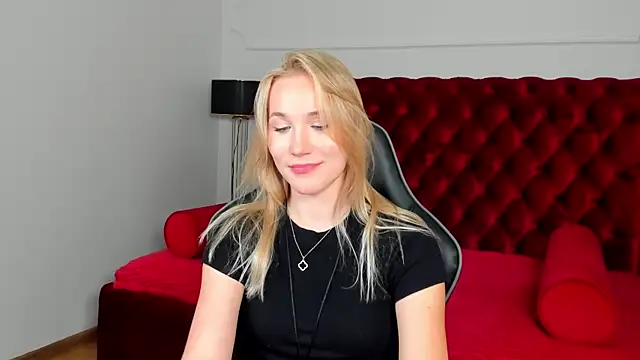 ElaraVoltage Obrolan Langsung XXX
