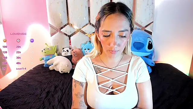 Amanda_klaire Chat XXX in diretta