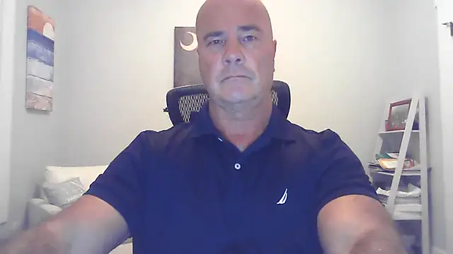 cyclone8888's Live XXX Chat
