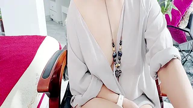 Miu-Le live XXX chat