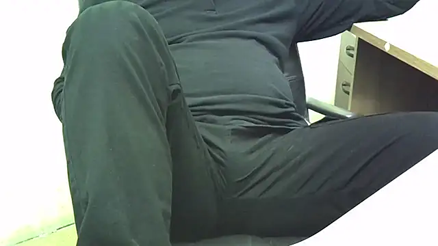 nikdov3 live XXX chat