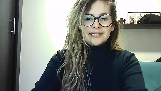 Valery__Rouse_ Adlı Modelin Canlı XXX Sohbeti