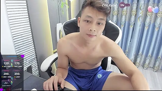 Chatroom XXX en direct de Naughty___asian