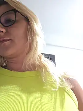 KaylinJan Live XXX-chat