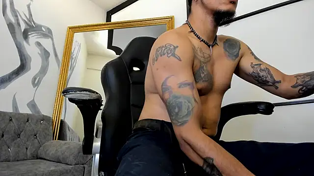 AntonyEvans Live XXX Chat