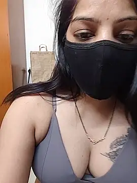 Hot_pooja2 Chat XXX live