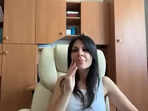 دردشة InjaAtHome الجنسية المباشرة