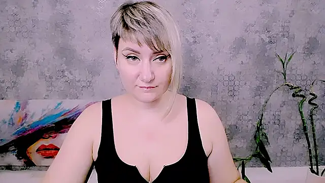 Živý XXX chat Djullia