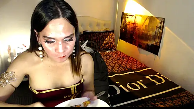 Czat XXX na żywo – NinaDOM4CUM