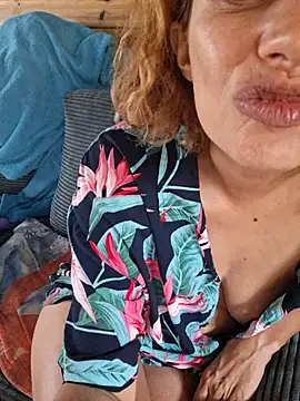 Chat XXX ao vivo de La_cherie_doudou