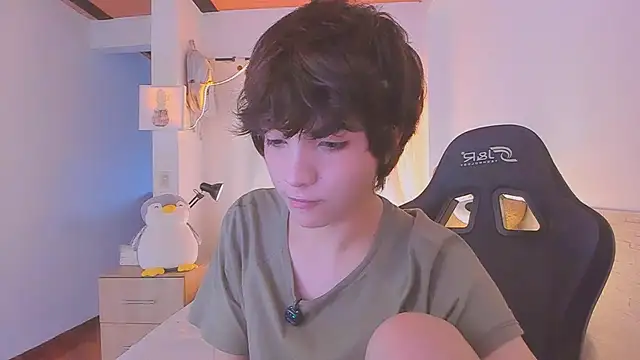 צ'אט XXX בשידור חי של Sweet_Allan