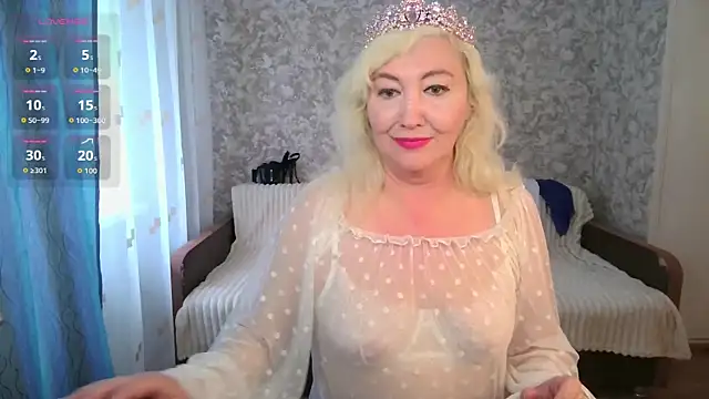 LadyKriss live XXX chat
