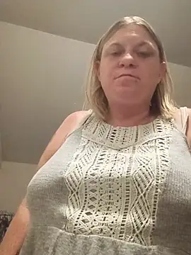 XXX chat uživo modela Playmate86