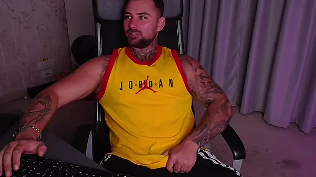 XXX chat uživo modela DuncanStone