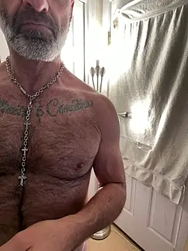 Czat XXX na żywo – DaddySnowXX