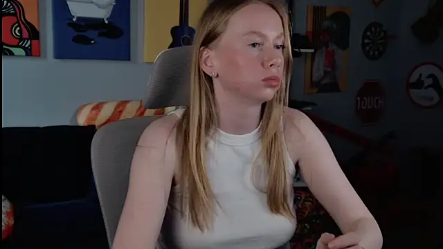 BellaRosewood XXX чат на живо
