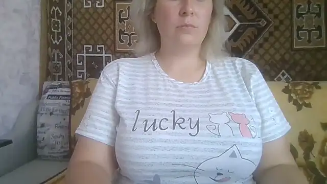 Diana_Britt Adlı Modelin Canlı XXX Sohbeti
