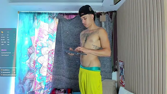 orionblaze69_ Chat XXX in diretta
