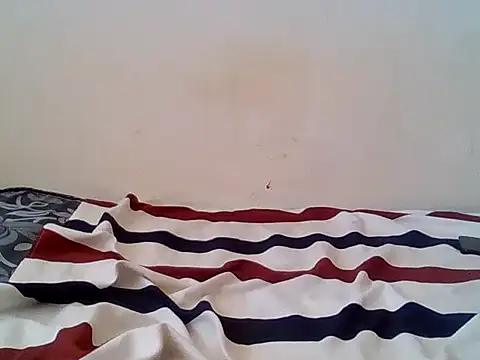 Hornysmoker20 – Live XXX-chat