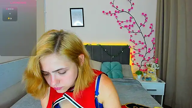 Chat XXX en directo de DellaRows