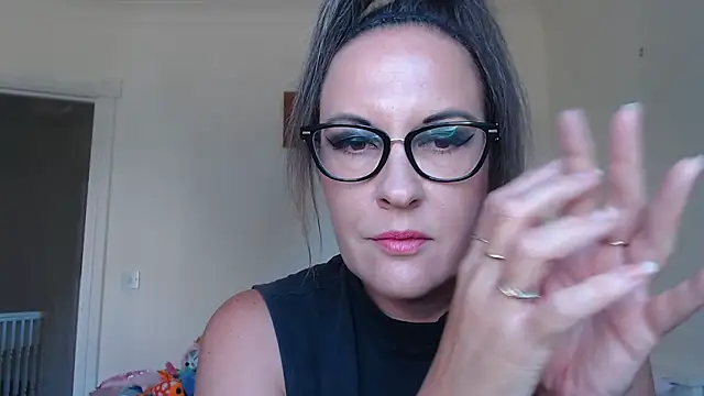 Chat +18 de Humiliatrixxxx ao vivo