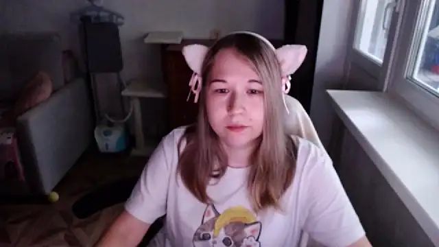 Chat +18 de Emily-Way ao vivo