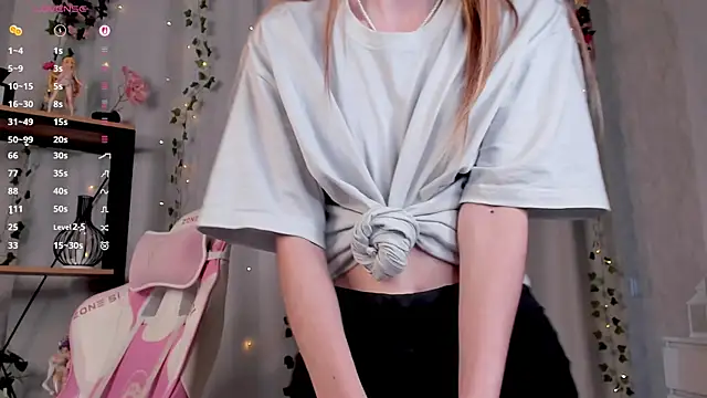 NellieEinspahr's Live XXX Chat