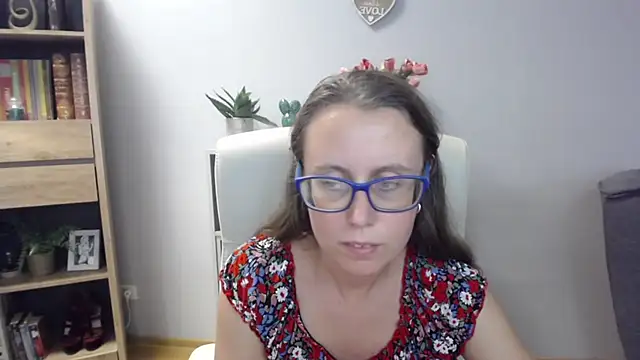 sweetxLizzy Adlı Modelin Canlı XXX Sohbeti