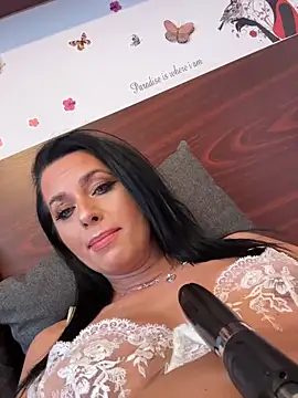 Hotmomcheckk_'s Live XXX Chat