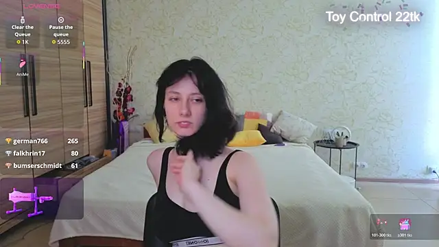 JulisSweet live XXX chat