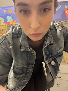 Živý XXX chat Holly_Play
