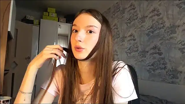 Chat +18 de MargoMarcell ao vivo