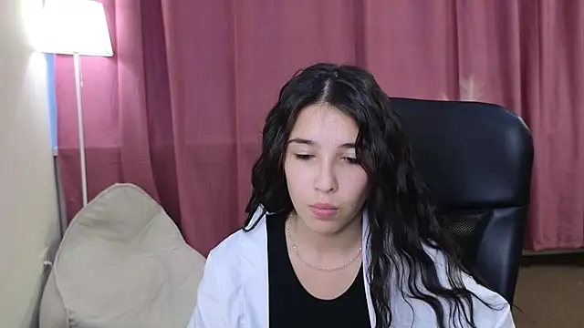 LilianHamersly Live XXX-Chat