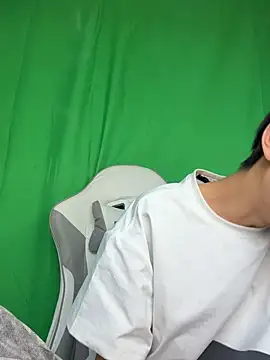 DD-101 Chat XXX in diretta